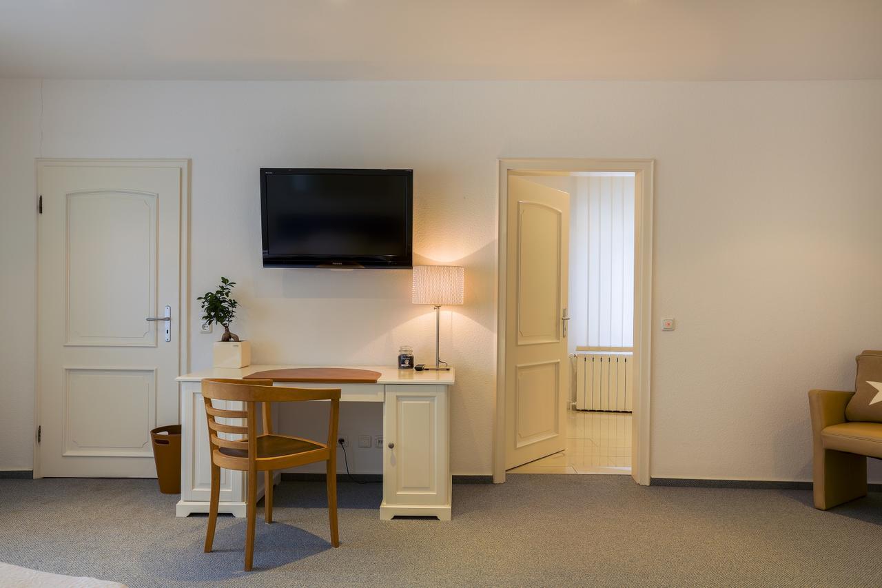 Hotel Schewe Lohne  Exterior photo